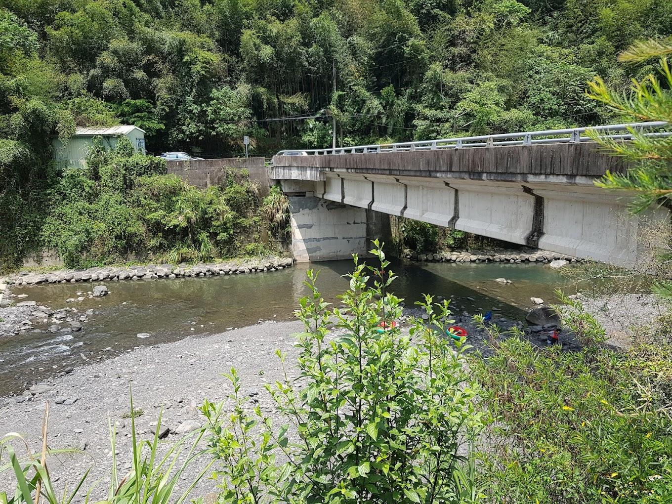 和平橋露營區